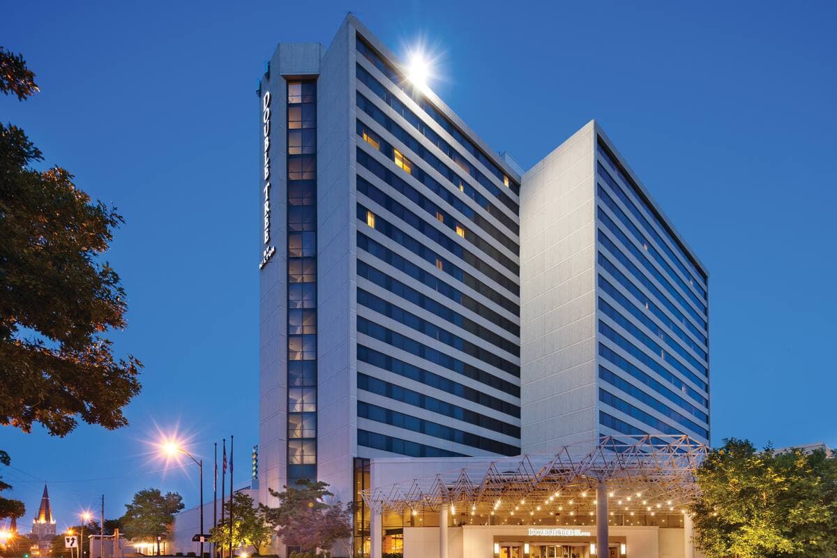 DoubleTree by Hilton Hotel Tulsa Downtown exterior